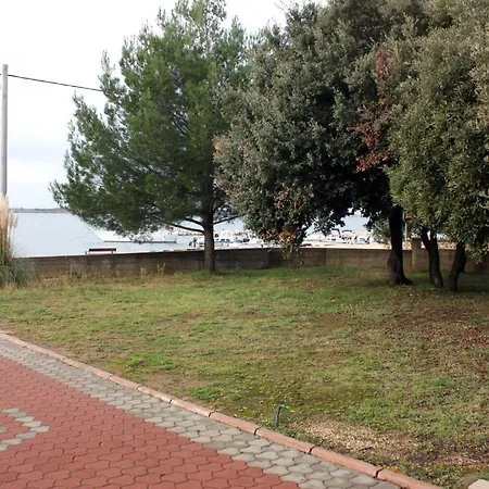 - Mulo 5951c Apartment *